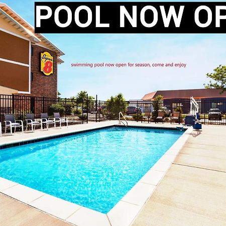 Super 8 By Wyndham Lenexa Overland Park Area/Mall Area Екстер'єр фото
