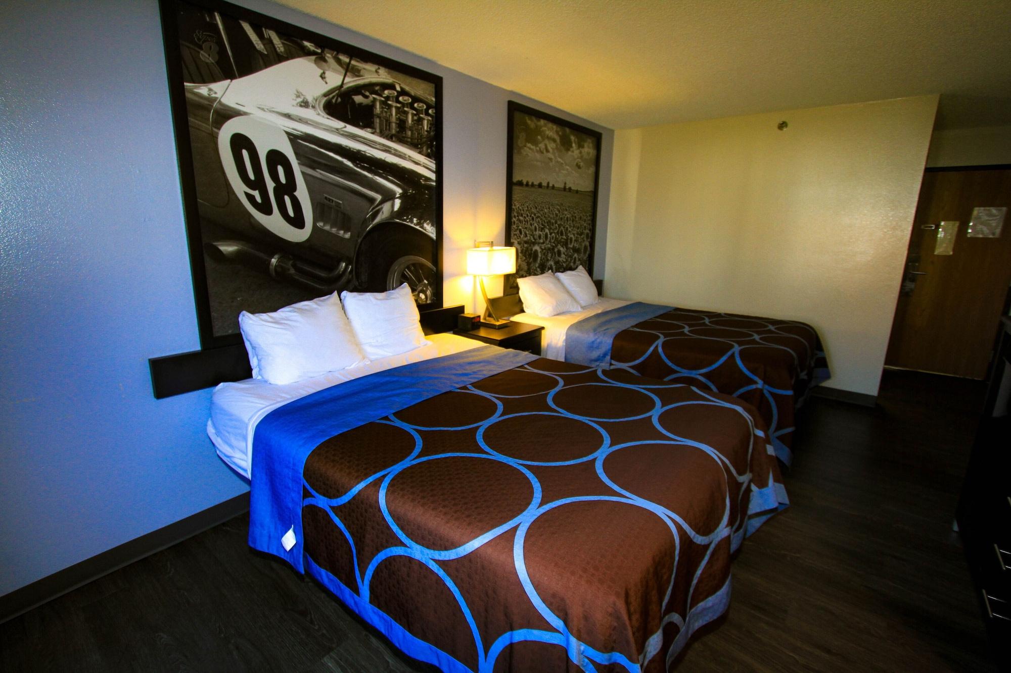 Super 8 By Wyndham Lenexa Overland Park Area/Mall Area Екстер'єр фото