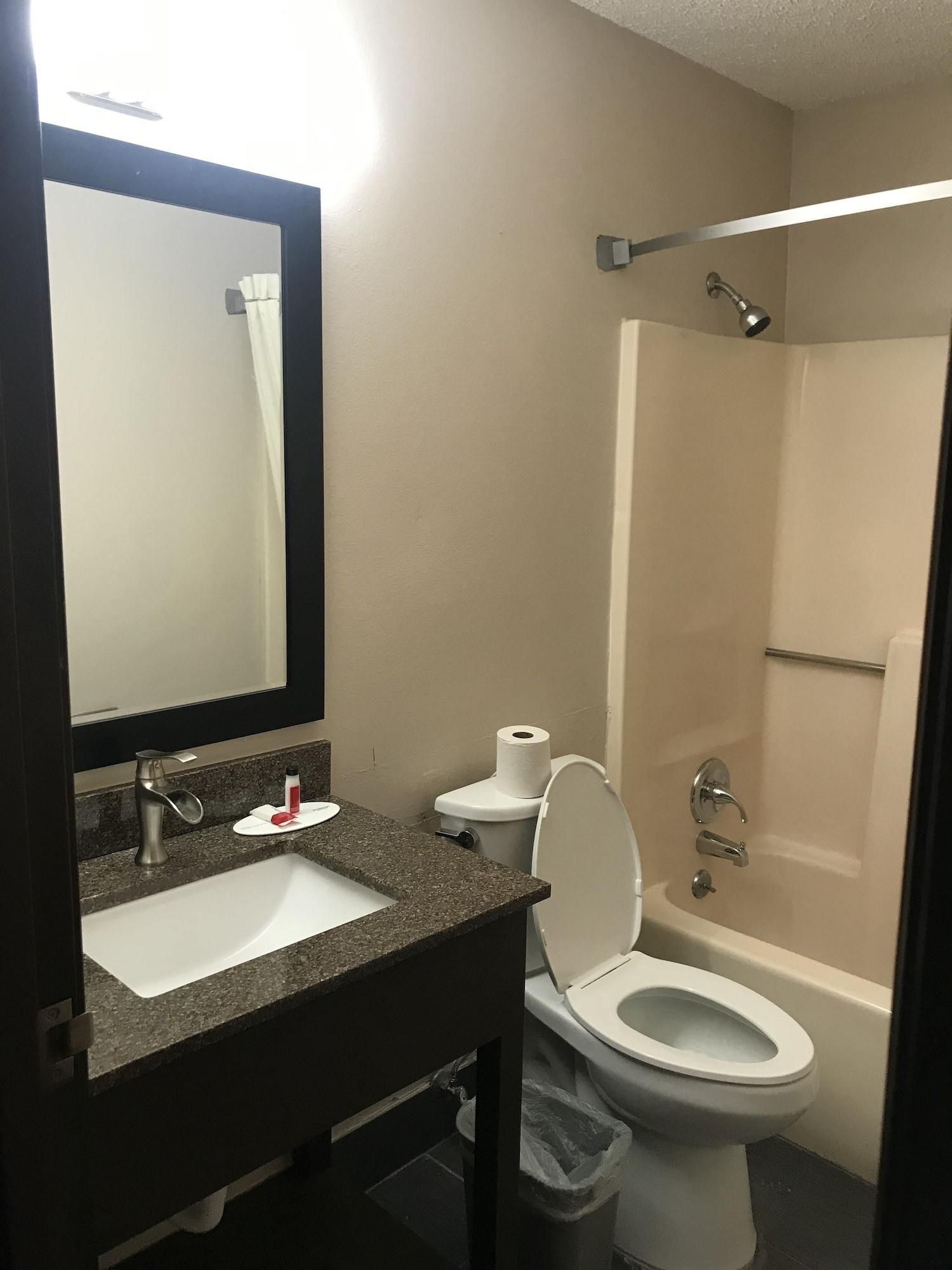 Super 8 By Wyndham Lenexa Overland Park Area/Mall Area Екстер'єр фото
