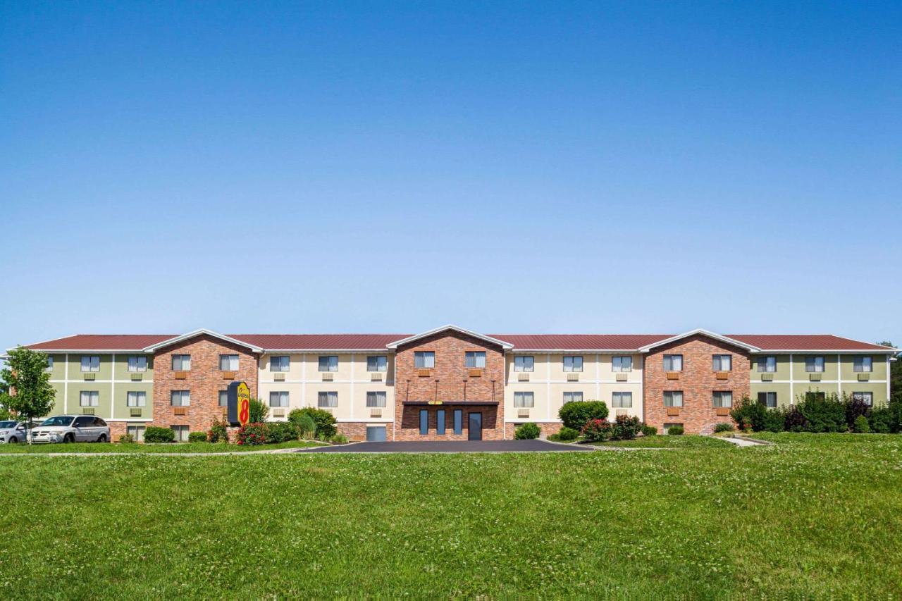 Super 8 By Wyndham Lenexa Overland Park Area/Mall Area Екстер'єр фото