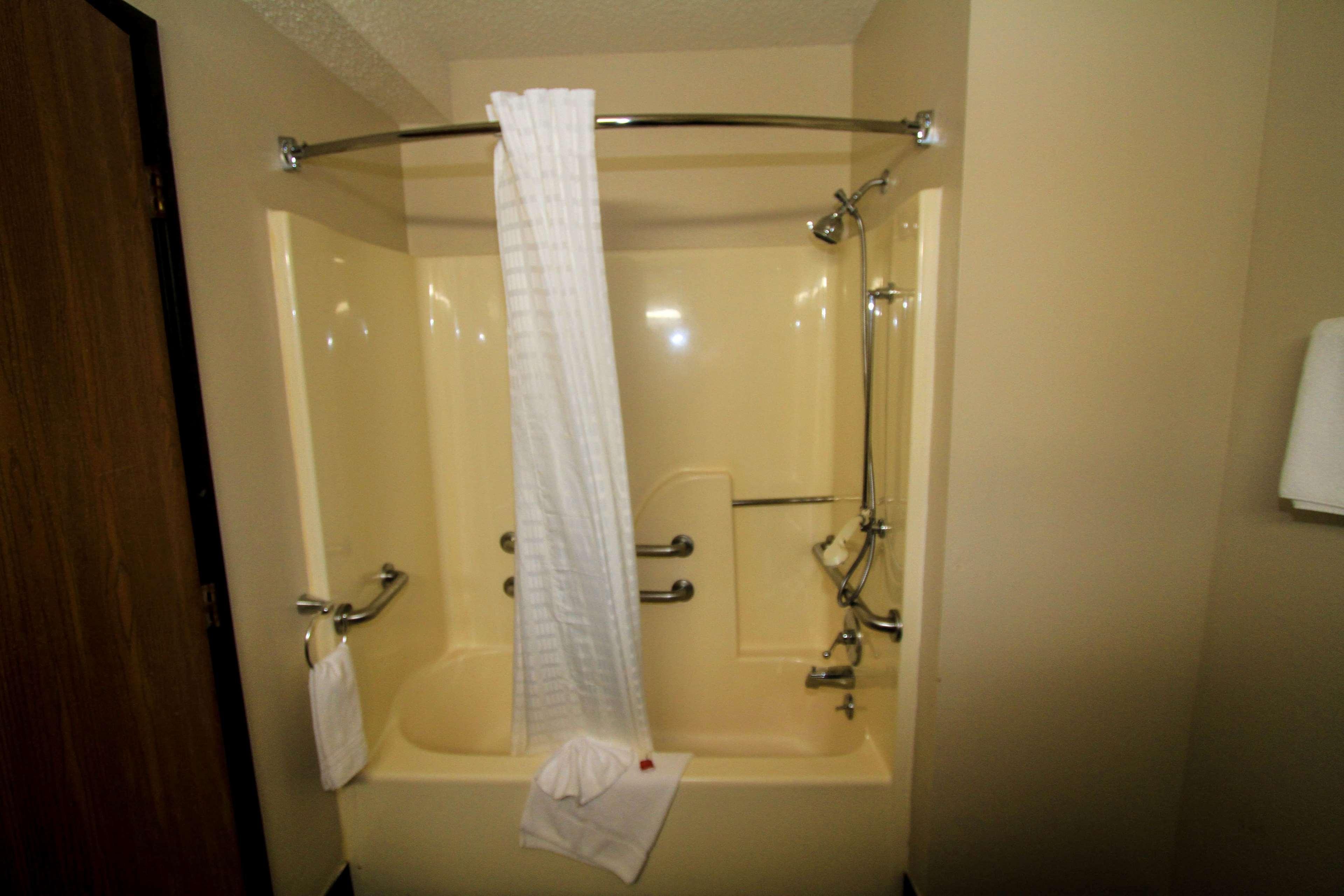 Super 8 By Wyndham Lenexa Overland Park Area/Mall Area Екстер'єр фото